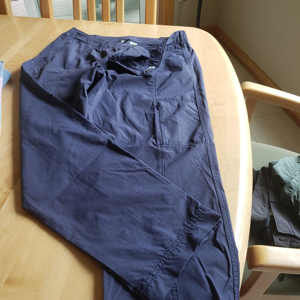 Kirkland Women's Travel / Hiking Pants, SZ 8